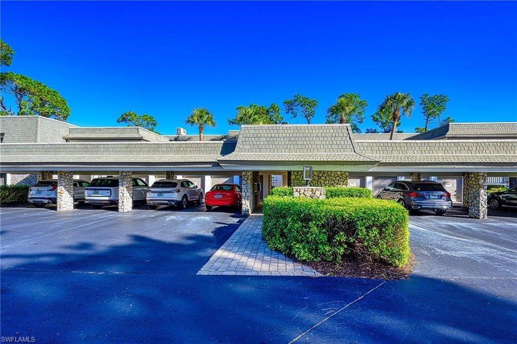 522 Wildwood Ln, Unit 522, Naples, FL 34105 Photo