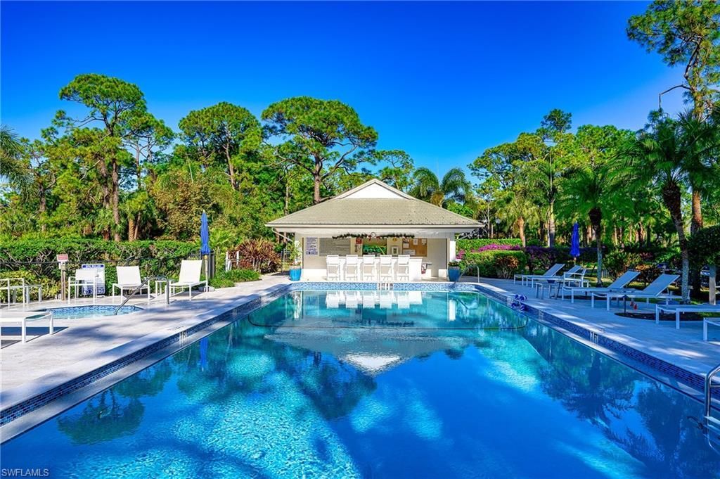 522 Wildwood Ln, Unit 522, Naples, FL 34105 Photo