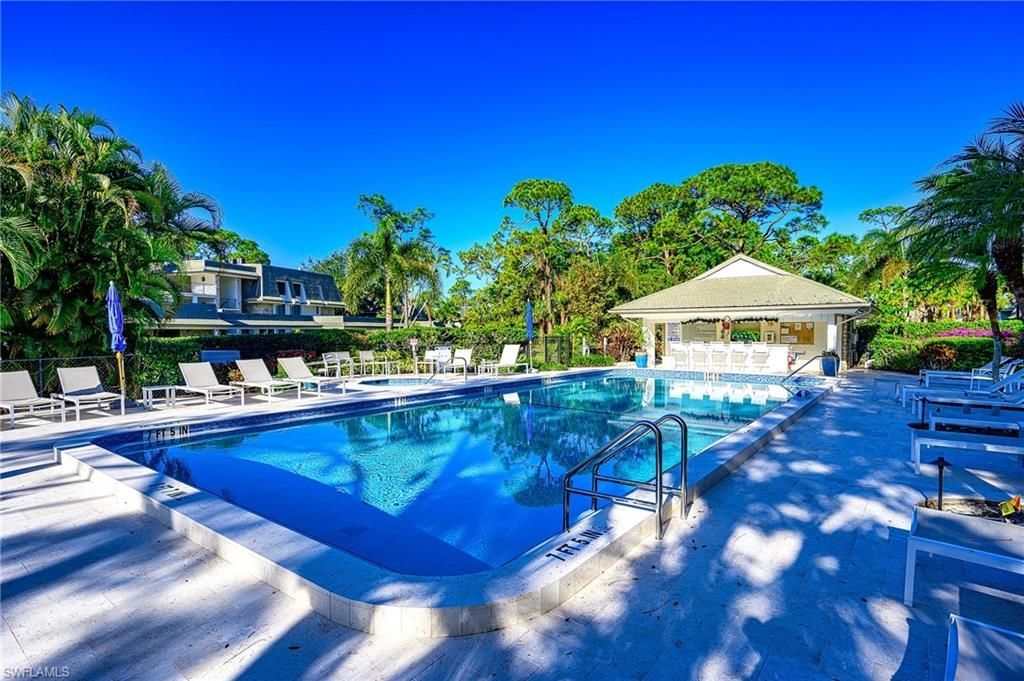 522 Wildwood Ln, Unit 522, Naples, FL 34105 Photo