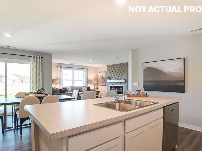 44 Cider Mill Drive, Ashville, OH 43103 Photo 9