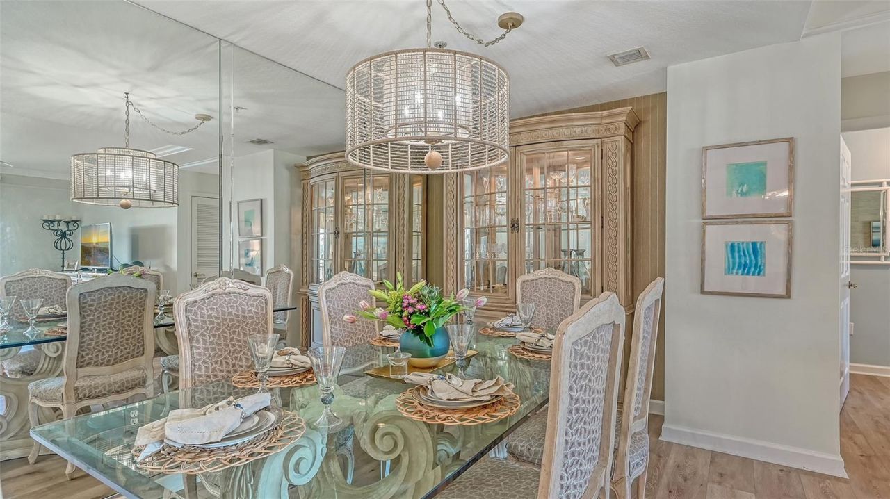 750 N Tamiami Trail, Unit 304, Sarasota, FL 34236 Photo