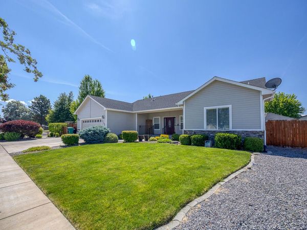 5190 Briana Drive, Klamath Falls, OR 97603