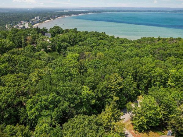 4513 Weathering Heights Road, Traverse City, MI 49686