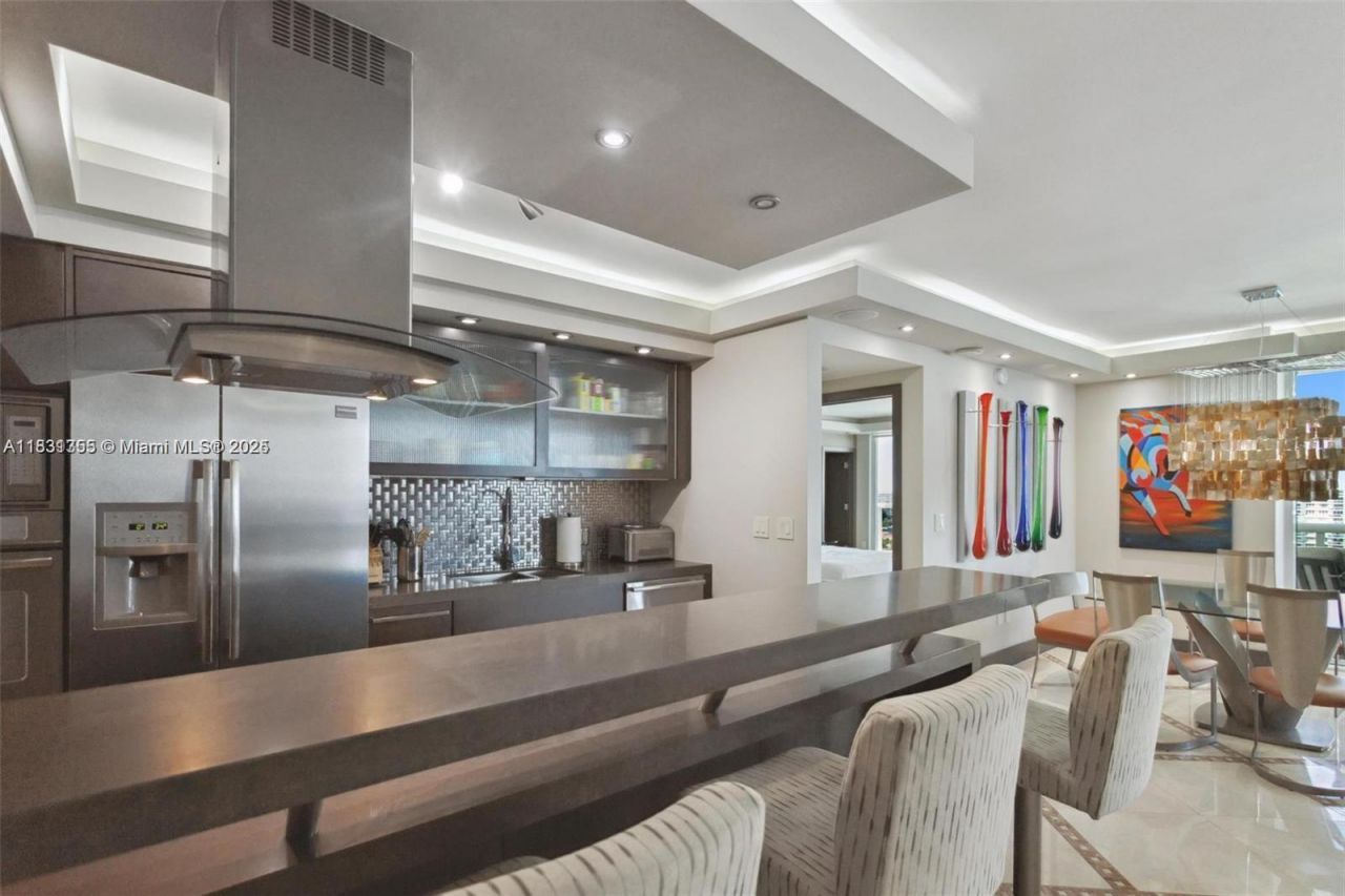 1800 S Ocean Dr, Unit 1810, Hallandale Beach, FL 33009 Photo