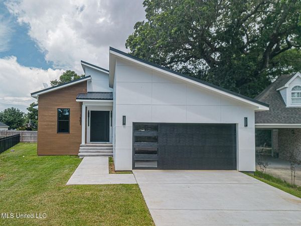 1803 Burton Avenue, Gulfport, MS 39507