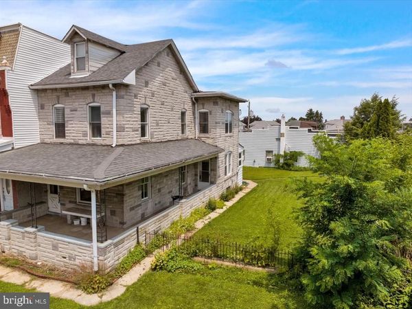 529 CHESTNUT STREET, WEST READING, PA 19611