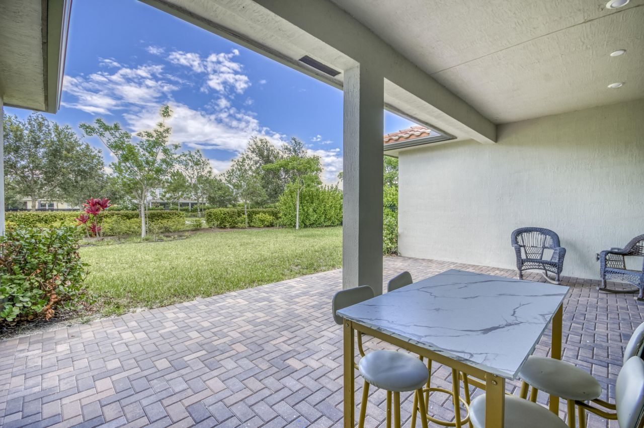 19077 Fly Rod Run, The Acreage, FL 33470 Photo