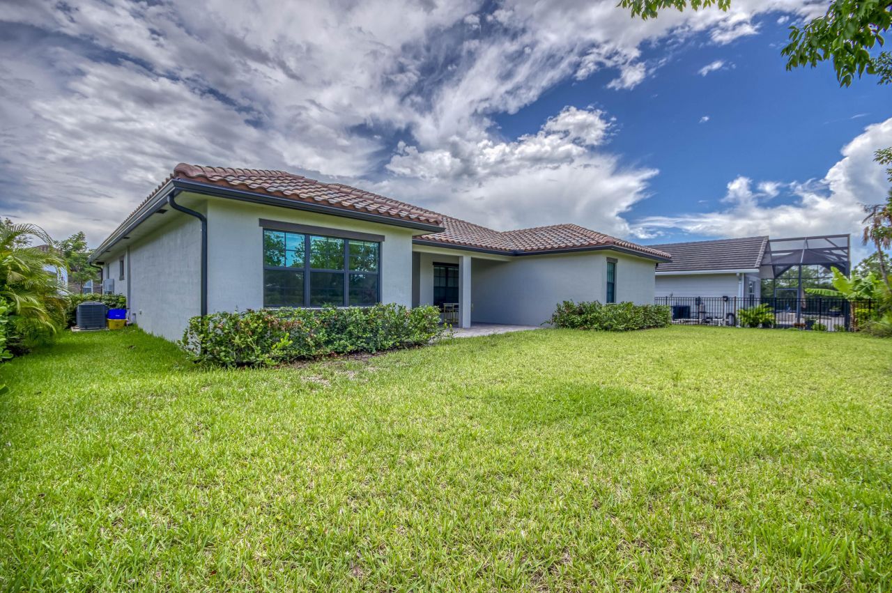 19077 Fly Rod Run, The Acreage, FL 33470 Photo