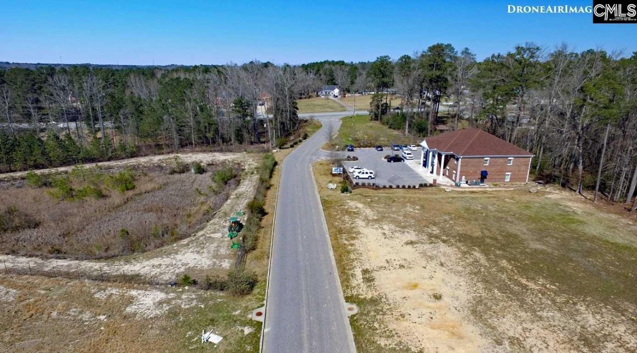 144 Brookside Parkway Photo 6