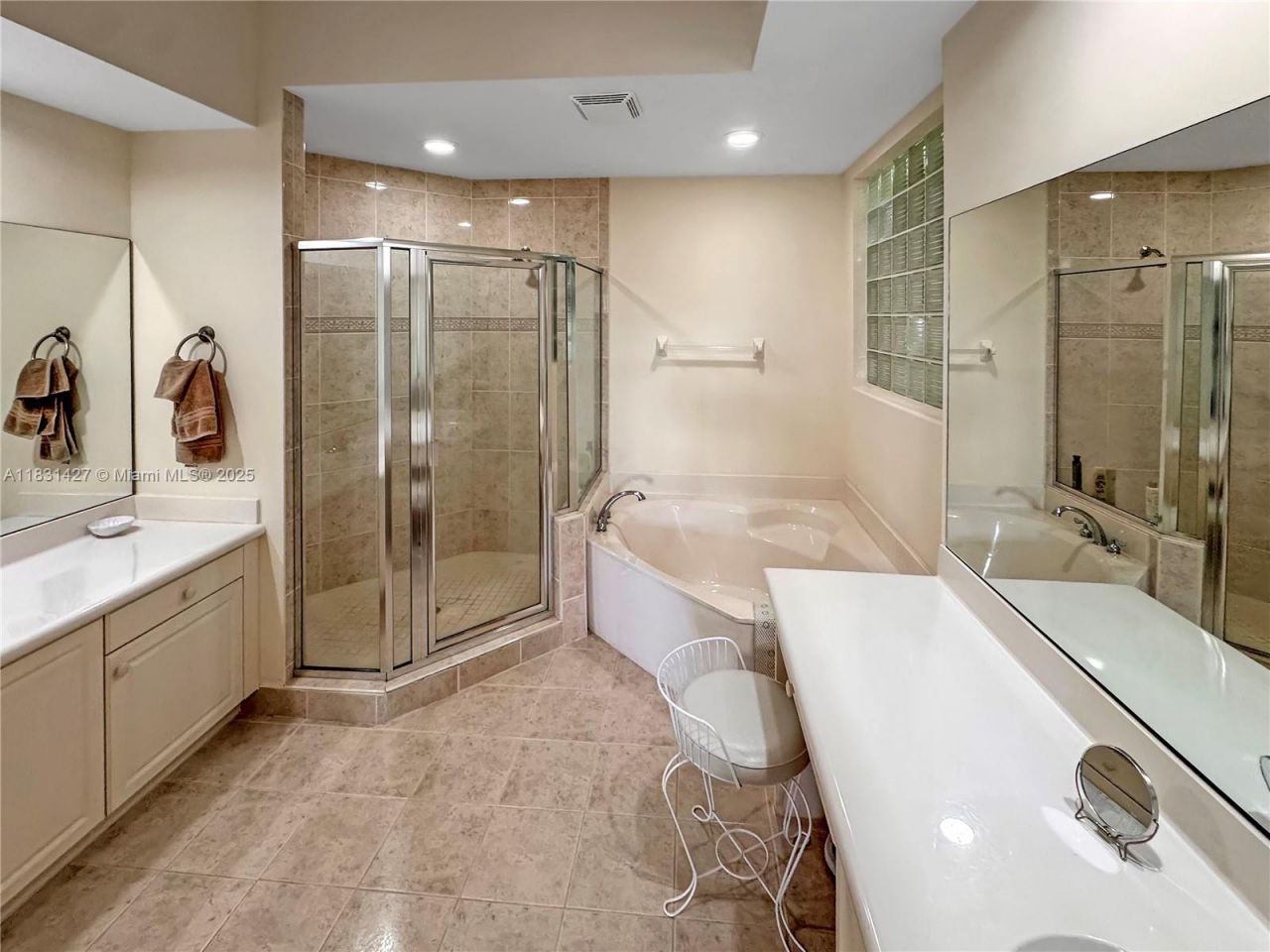 21033 NE 32nd Ave, Aventura, FL 33180 Photo