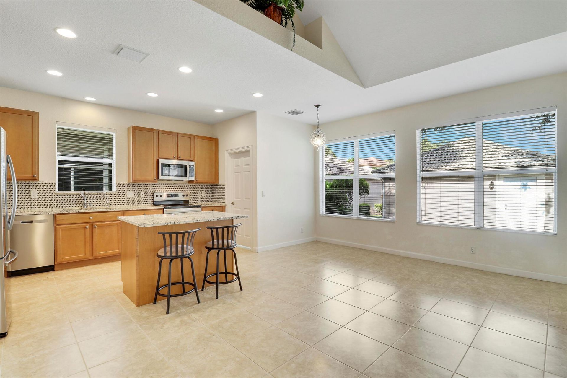 8217 Calterra Drive, Palm Beach Gardens, FL 33418 Photo