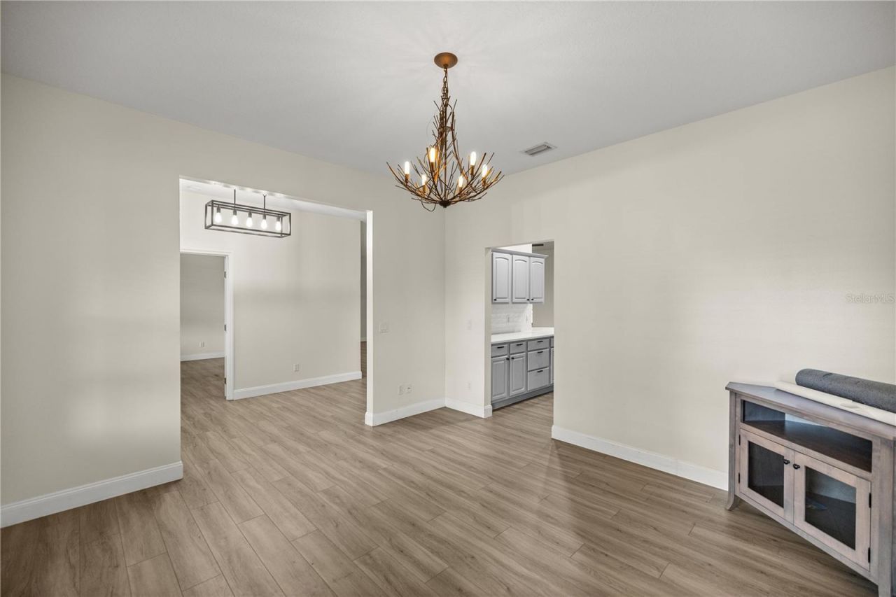 4750 SE 216th Avenue, Morriston, FL 32668 Photo