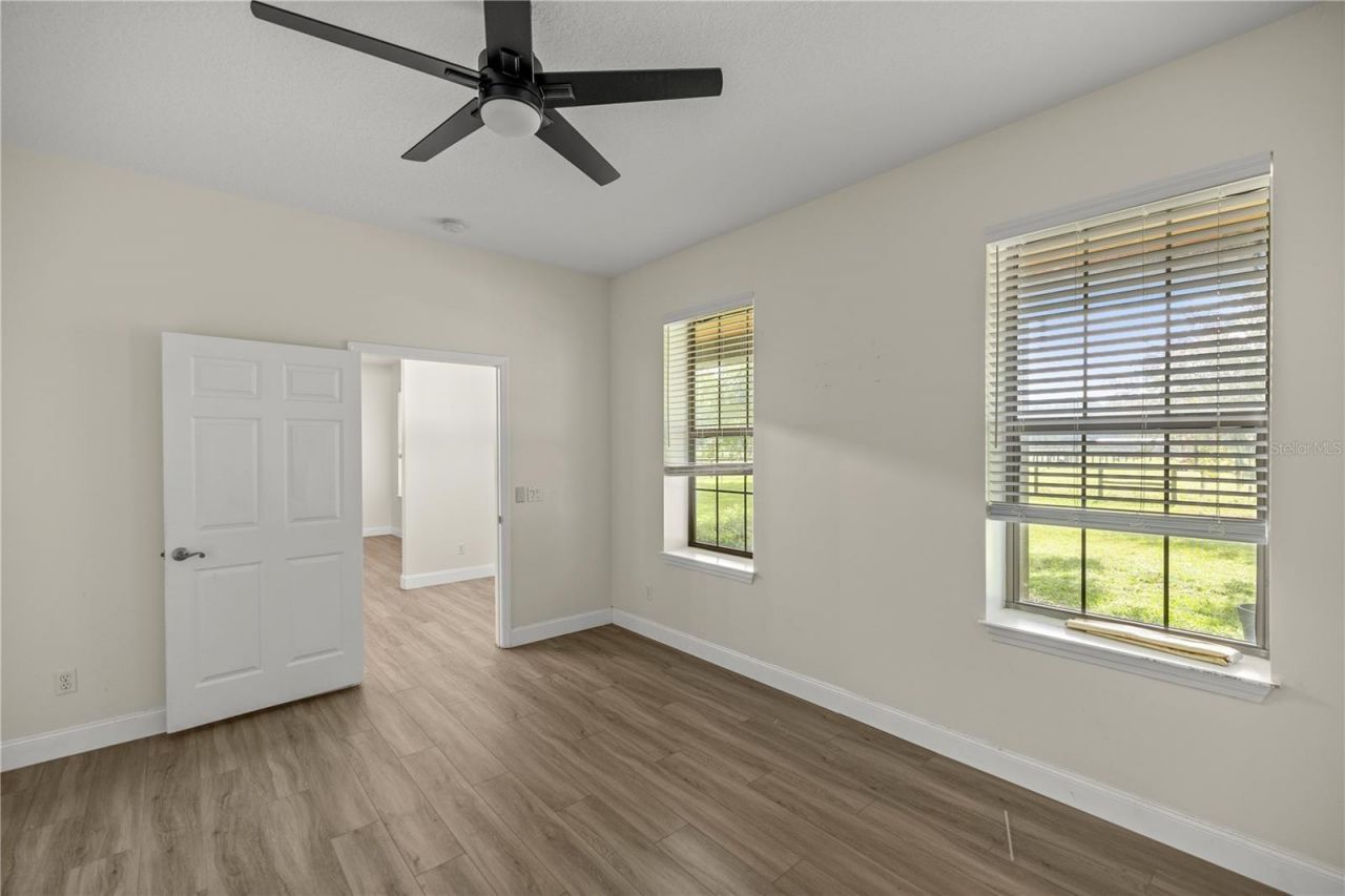 4750 SE 216th Avenue, Morriston, FL 32668 Photo