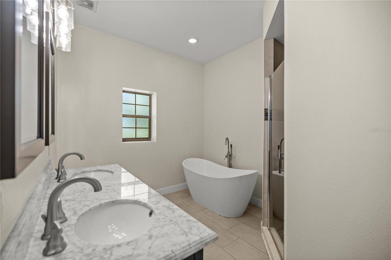 4750 SE 216th Avenue, Morriston, FL 32668 Photo