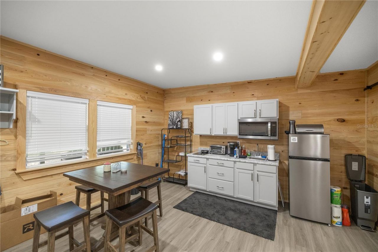 4750 SE 216th Avenue, Morriston, FL 32668 Photo