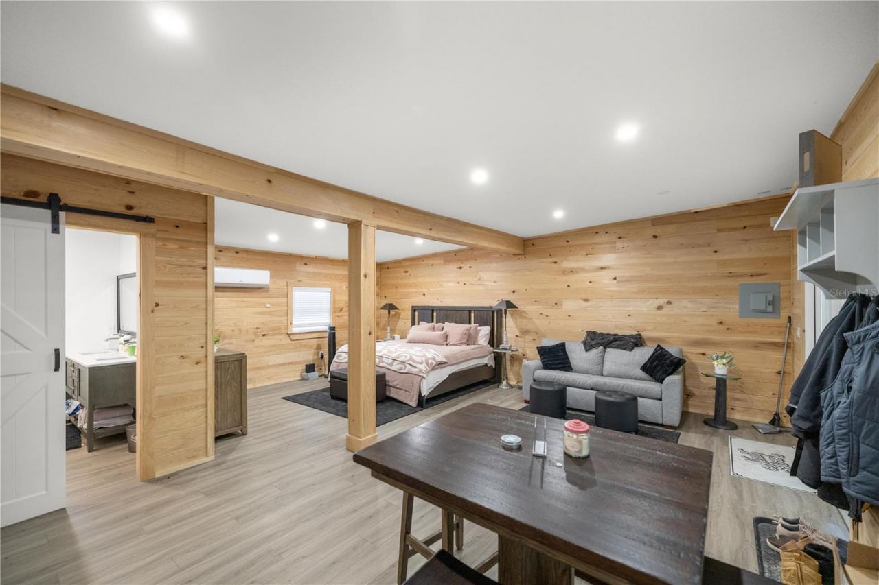 4750 SE 216th Avenue, Morriston, FL 32668 Photo