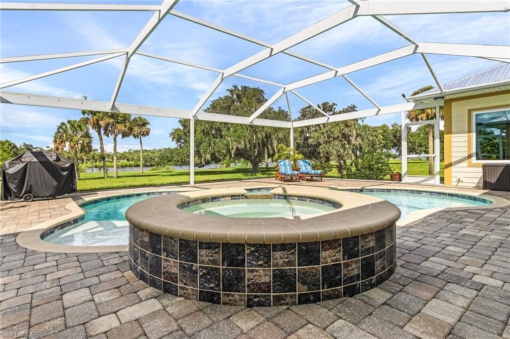 21090 Captain Nelson Ct, Alva, FL 33920 Photo