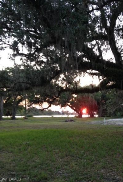 21090 Captain Nelson Ct, Alva, FL 33920 Photo