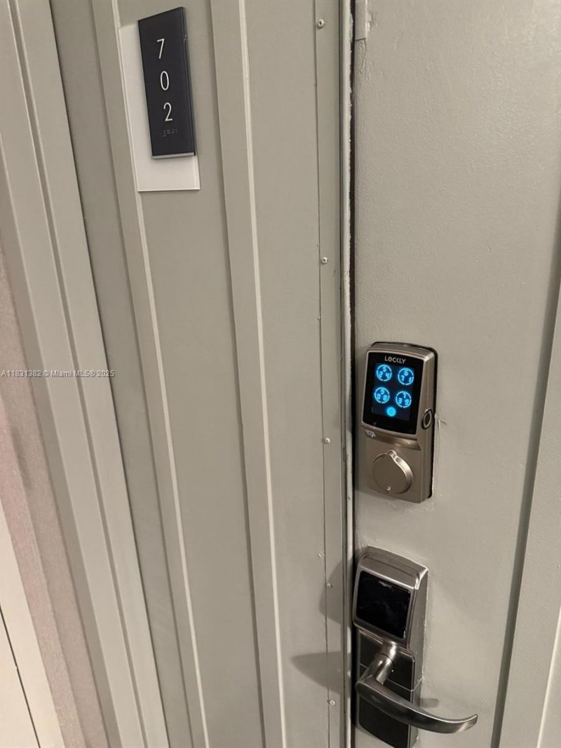 17375 Collins Ave, Unit 702, Sunny Isles Beach, FL 33160 Photo