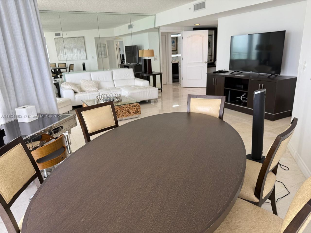 17375 Collins Ave, Unit 702, Sunny Isles Beach, FL 33160 Photo