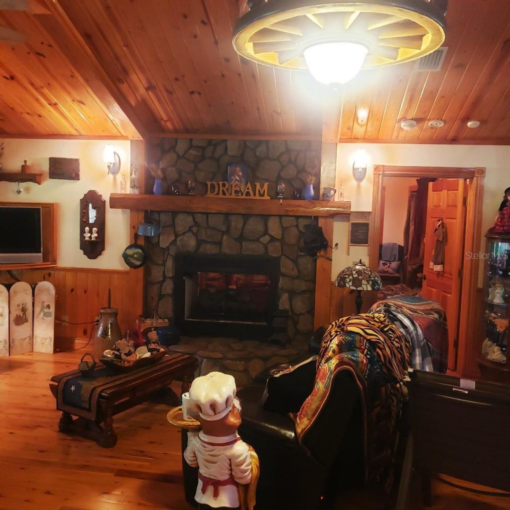 28063 31st Road, Branford, FL 32008 Photo