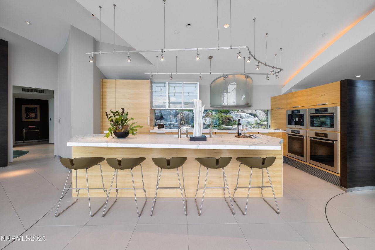 580 Gonowabie Road, Crystal Bay, NV 89402 Photo