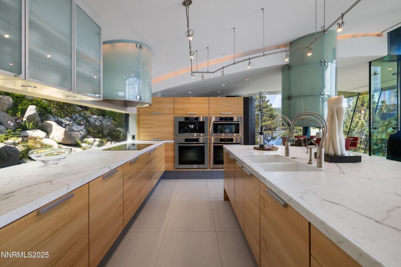 580 Gonowabie Road, Crystal Bay, NV 89402 Photo