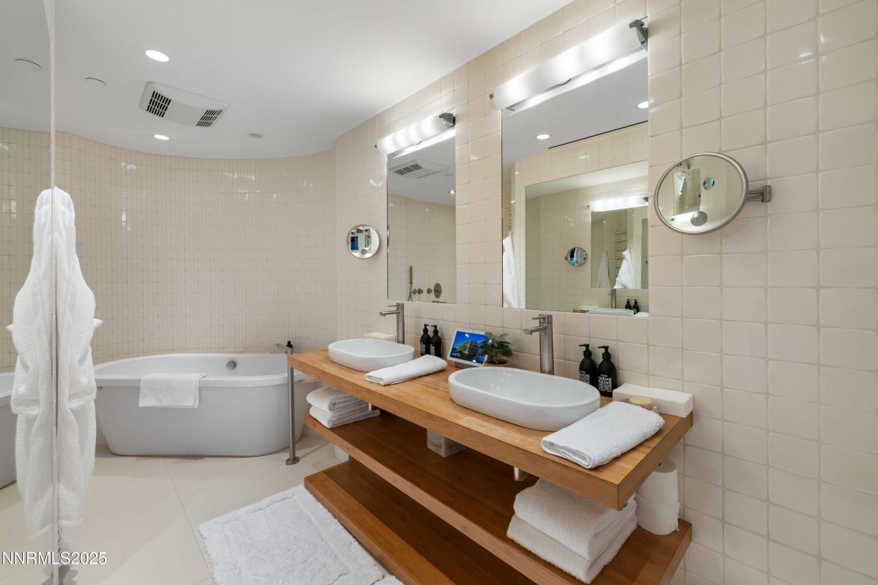 580 Gonowabie Road, Crystal Bay, NV 89402 Photo