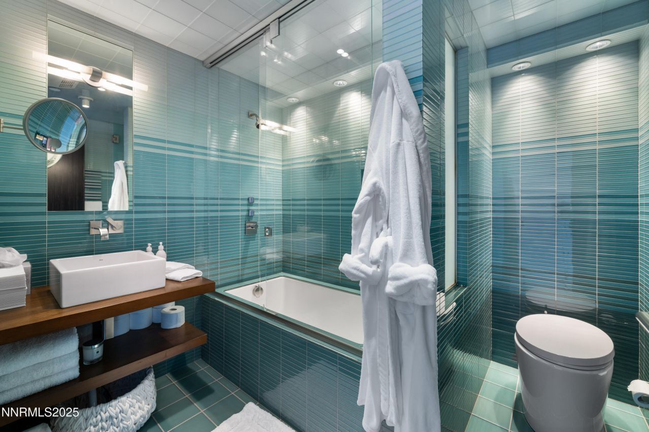 580 Gonowabie Road, Crystal Bay, NV 89402 Photo