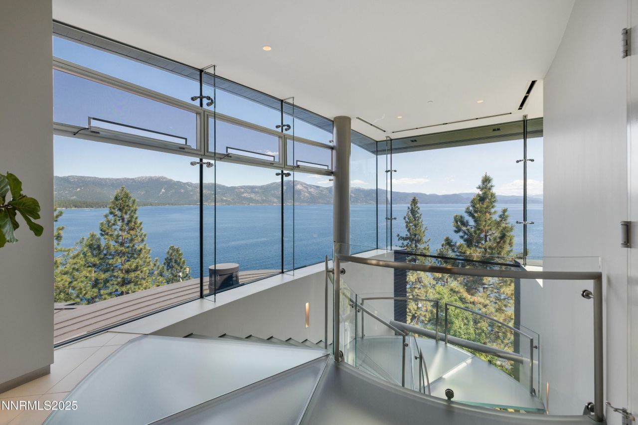 580 Gonowabie Road, Crystal Bay, NV 89402 Photo