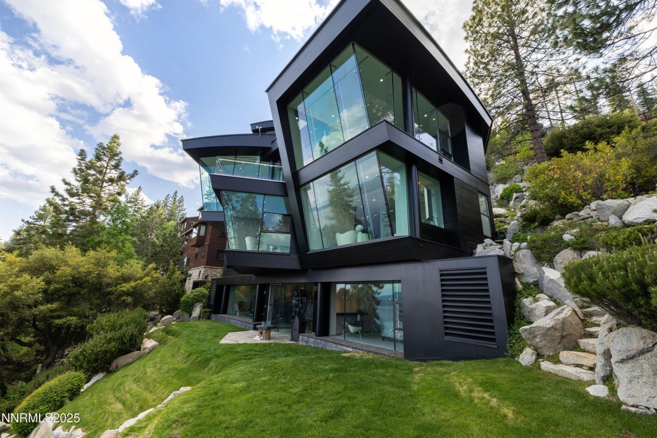 580 Gonowabie Road, Crystal Bay, NV 89402 Photo