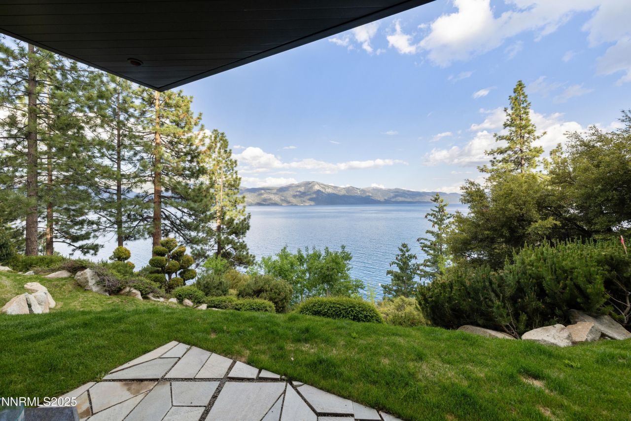 580 Gonowabie Road, Crystal Bay, NV 89402 Photo