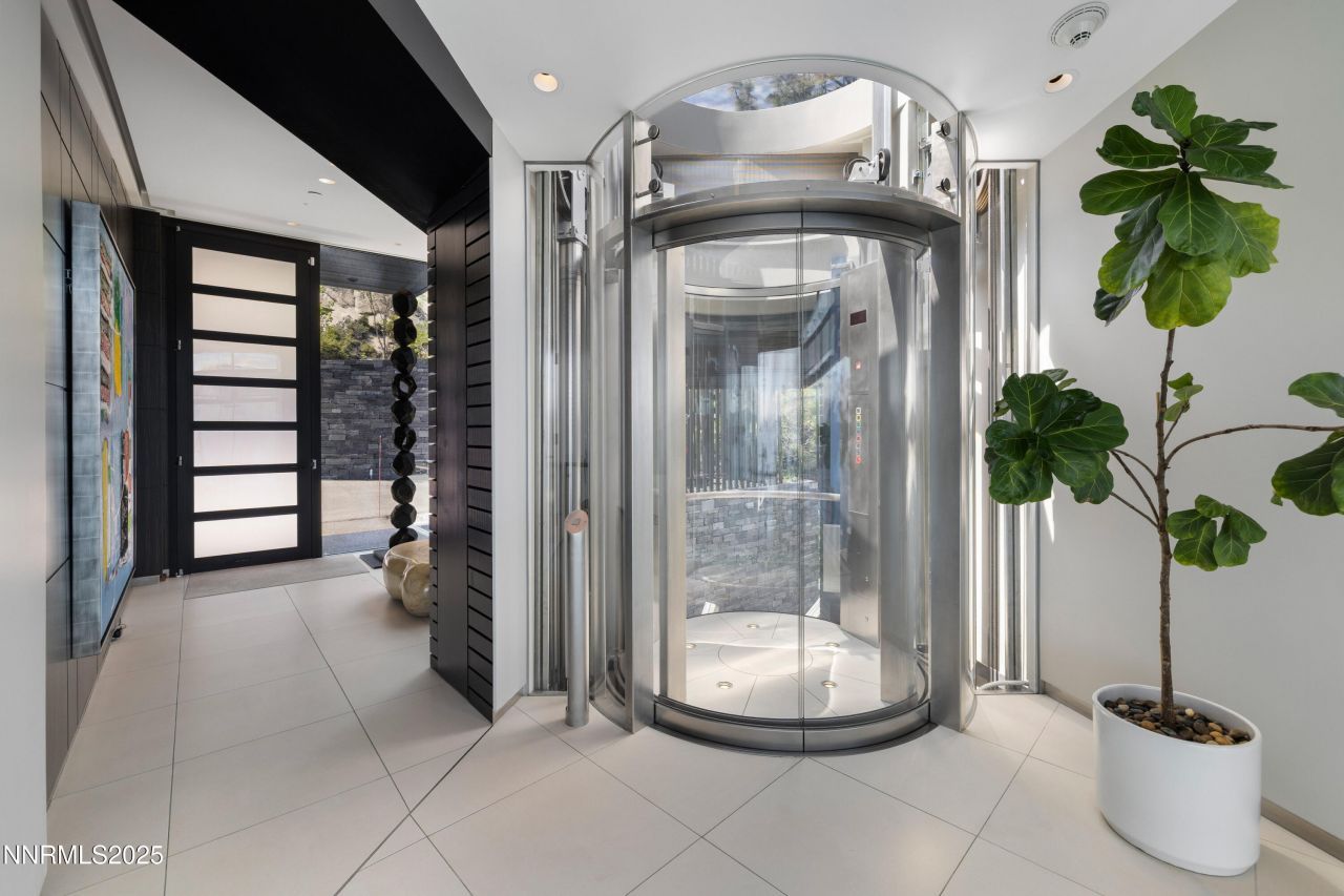 580 Gonowabie Road, Crystal Bay, NV 89402 Photo