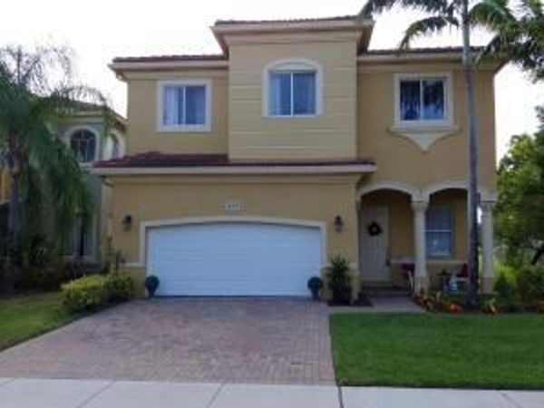 673 Gazetta Way, West Palm Beach, FL 33413