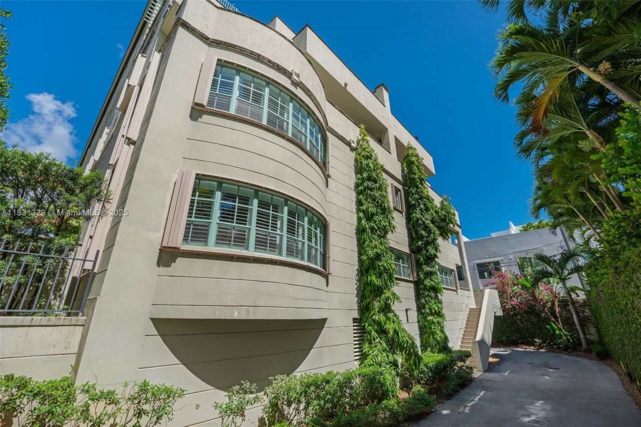 618 Valencia Ave, Unit 101, Coral Gables, FL 33134 Photo