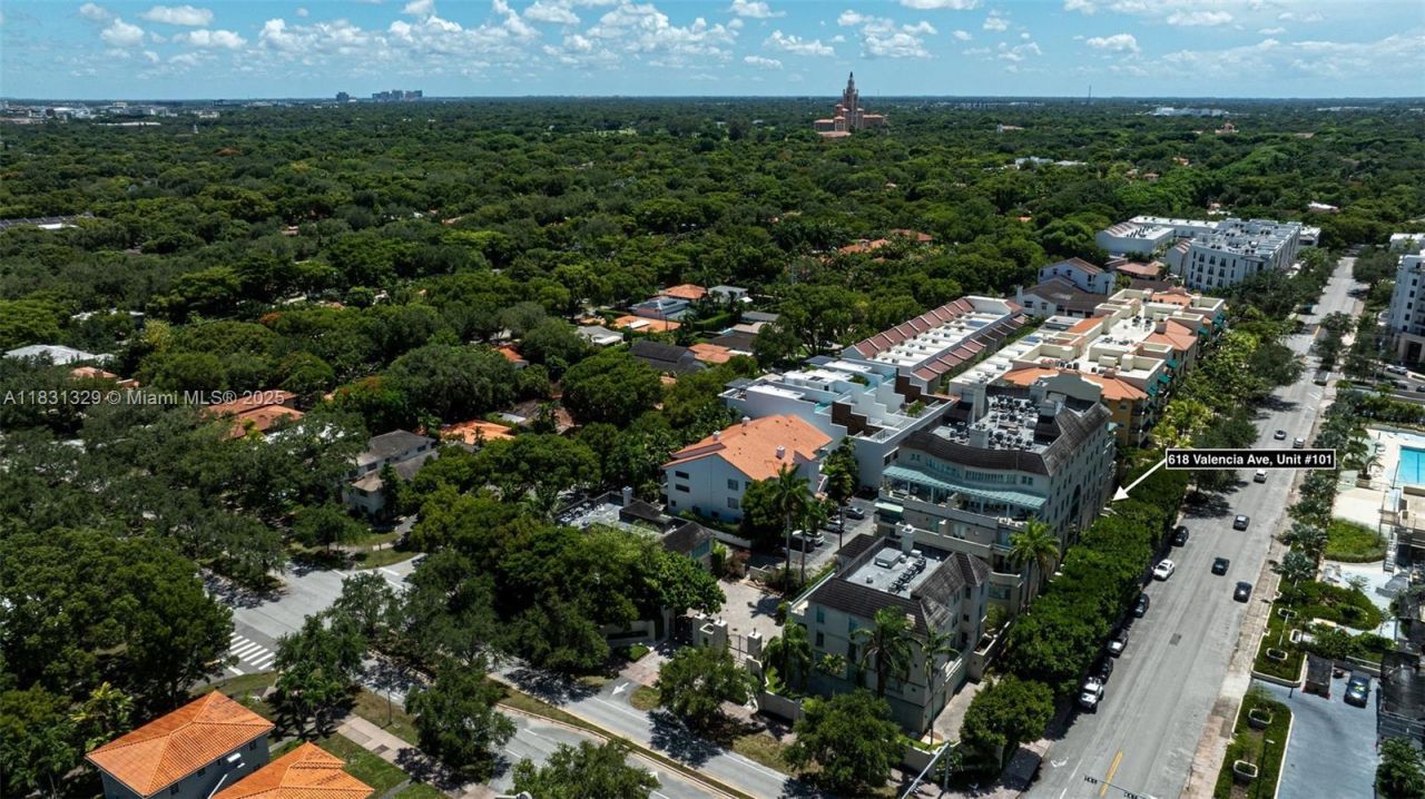 618 Valencia Ave, Unit 101, Coral Gables, FL 33134 Photo