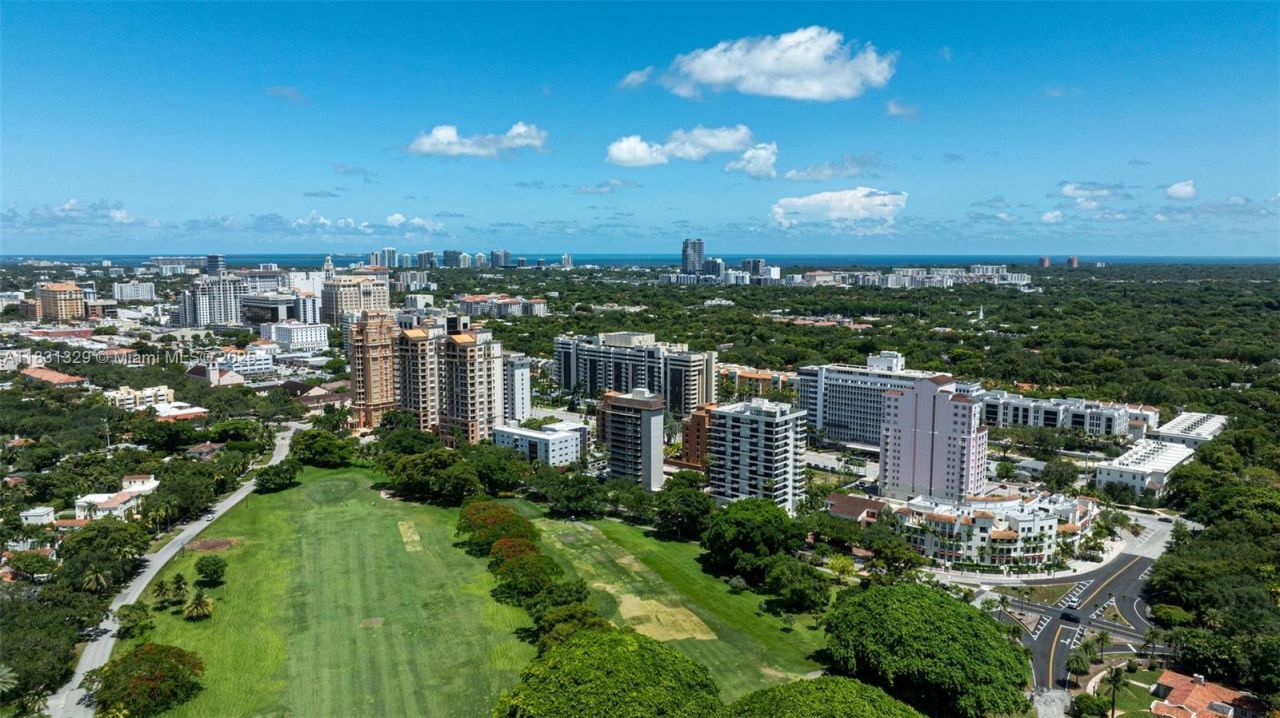 618 Valencia Ave, Unit 101, Coral Gables, FL 33134 Photo