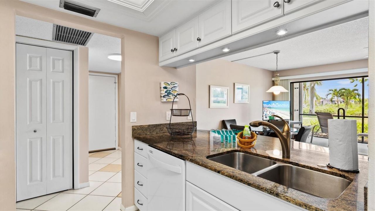 1700 Cove II Place, Unit 310, Sarasota, FL 34242 Photo