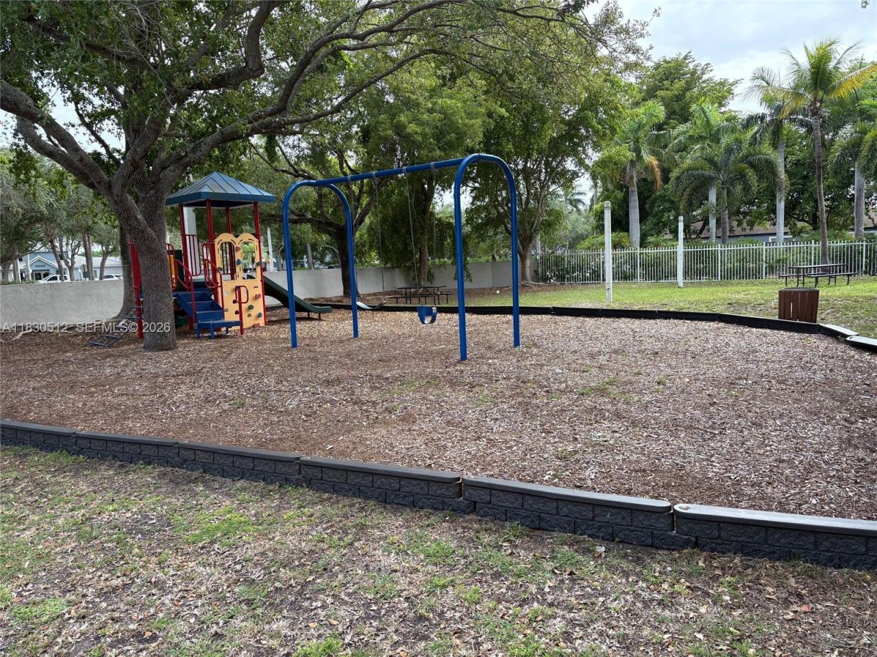 10170 SW 223rd Ter, Cutler Bay, FL 33190 Photo