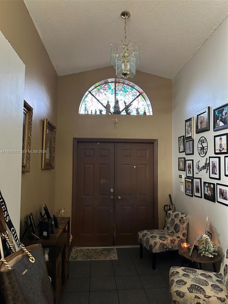 10170 SW 223rd Ter, Cutler Bay, FL 33190 Photo