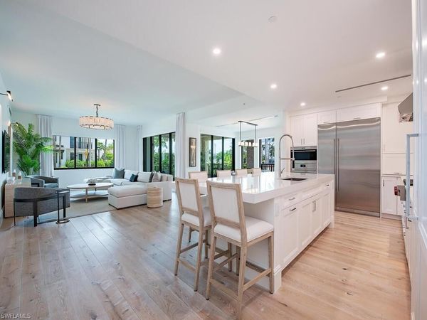 1130 3rd AVE S, Unit 109, NAPLES, FL 34102