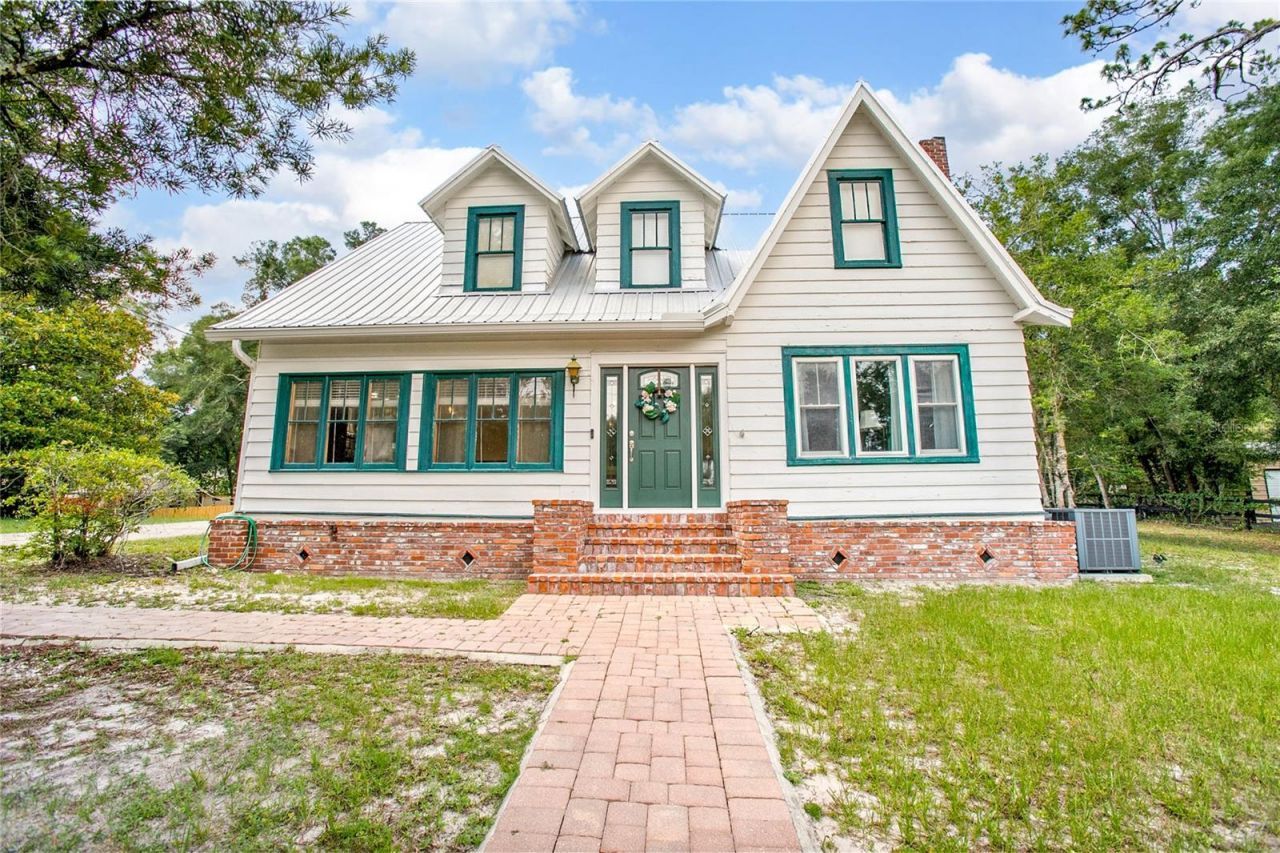 257 Huntington Drive, Deland, FL 32724 Main Photo