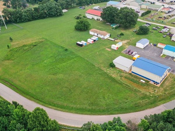 1 LAGRANGE INDUSTRIAL. DR, TAPPAHANNOCK, VA 22560