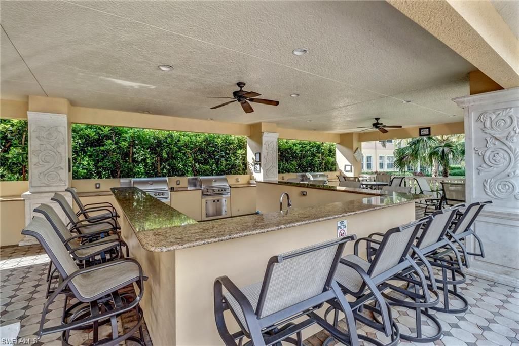 575 Avellino Isles Cir, Unit 102, Naples, FL 34119 Photo