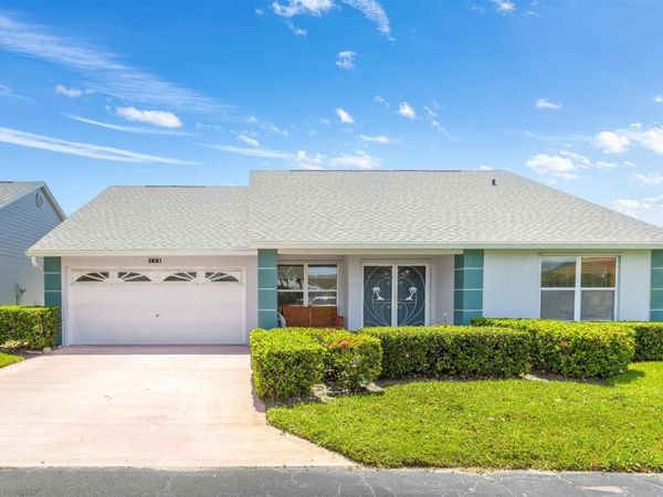 432 NW Sherry Lane, Port St. Lucie, FL 34986