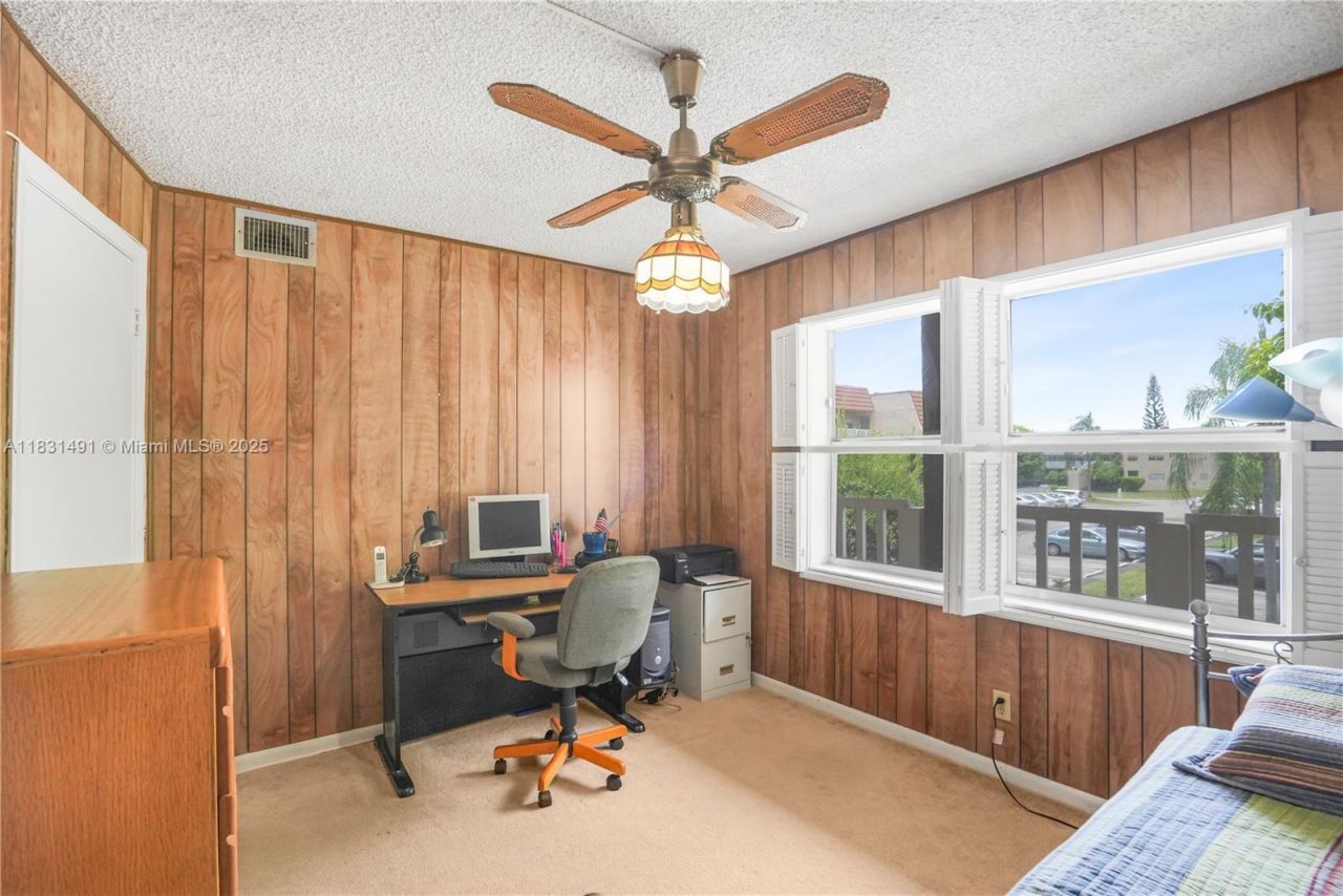 9261 Sunrise Lakes Blvd, Unit 203, Sunrise, FL 33322 Photo