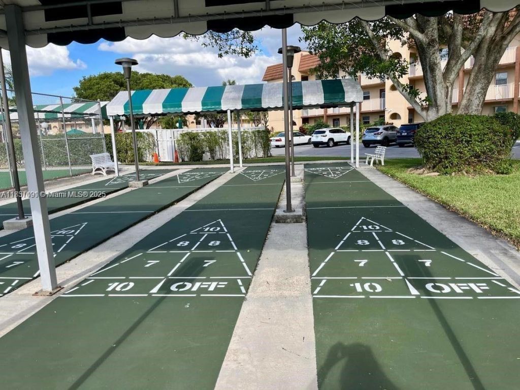 9261 Sunrise Lakes Blvd, Unit 203, Sunrise, FL 33322 Photo