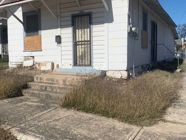 1401 MONTEREY ST, San Antonio, TX 78207