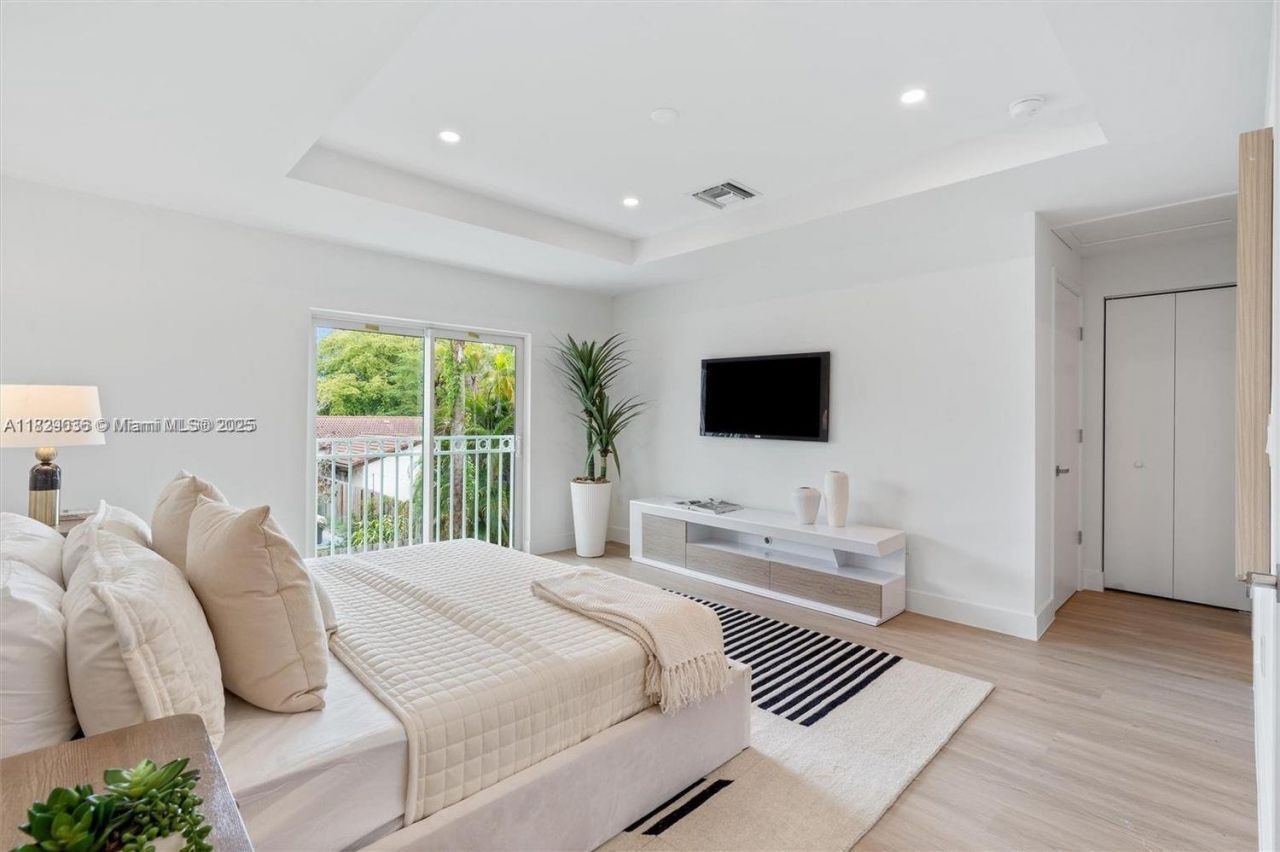 1571 NW 94th Way, Unit 11, Coral Springs, FL 33071 Photo