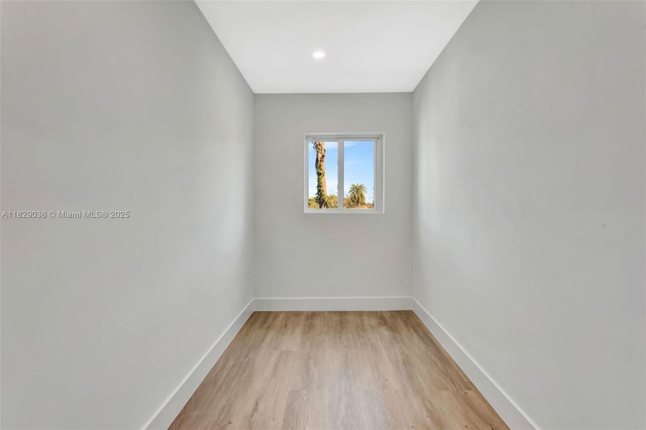 1571 NW 94th Way, Unit 11, Coral Springs, FL 33071 Photo